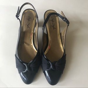 Soft Styles by Hush Puppies